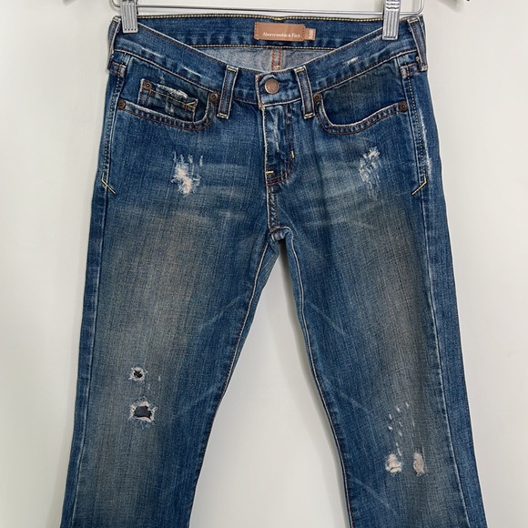 Vintage Abercrombie & Fitch Destroyed Flare Jeans Size 00 Low Rise - Picture 2 of 5